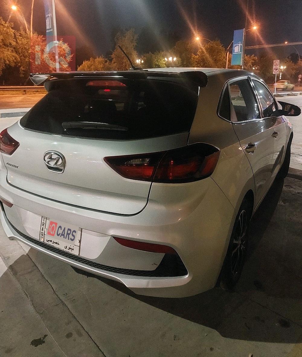 Hyundai Accent Hatchback